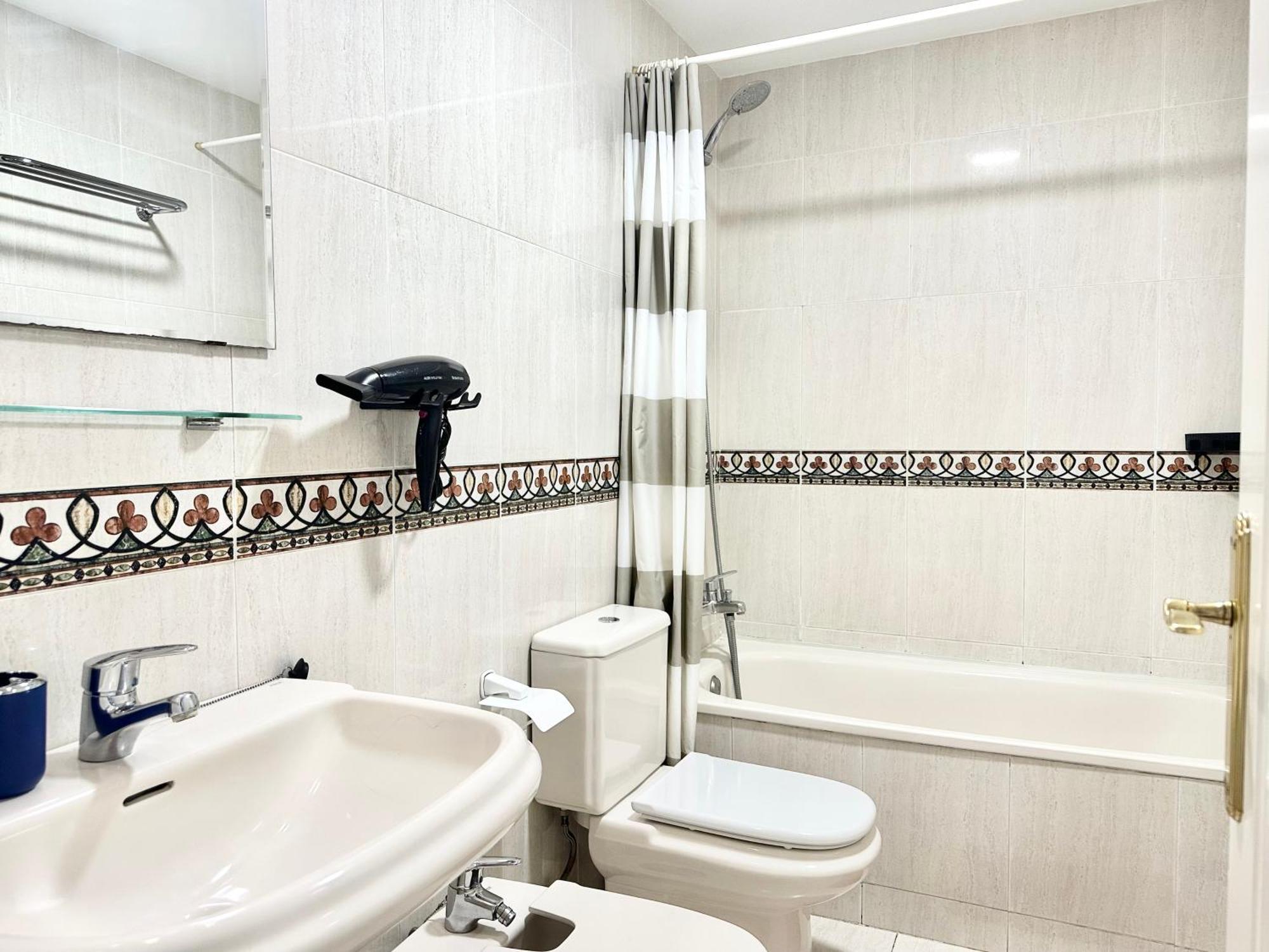 Costa Del Sol Seaside Studio - 5 Mins From Beach Fuengirola Dış mekan fotoğraf